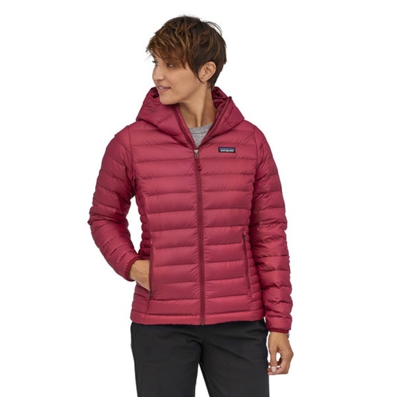 Patagonia Jackets & Blazers - Patagonia Down Sweater Hooded Jacket - Small - NWT